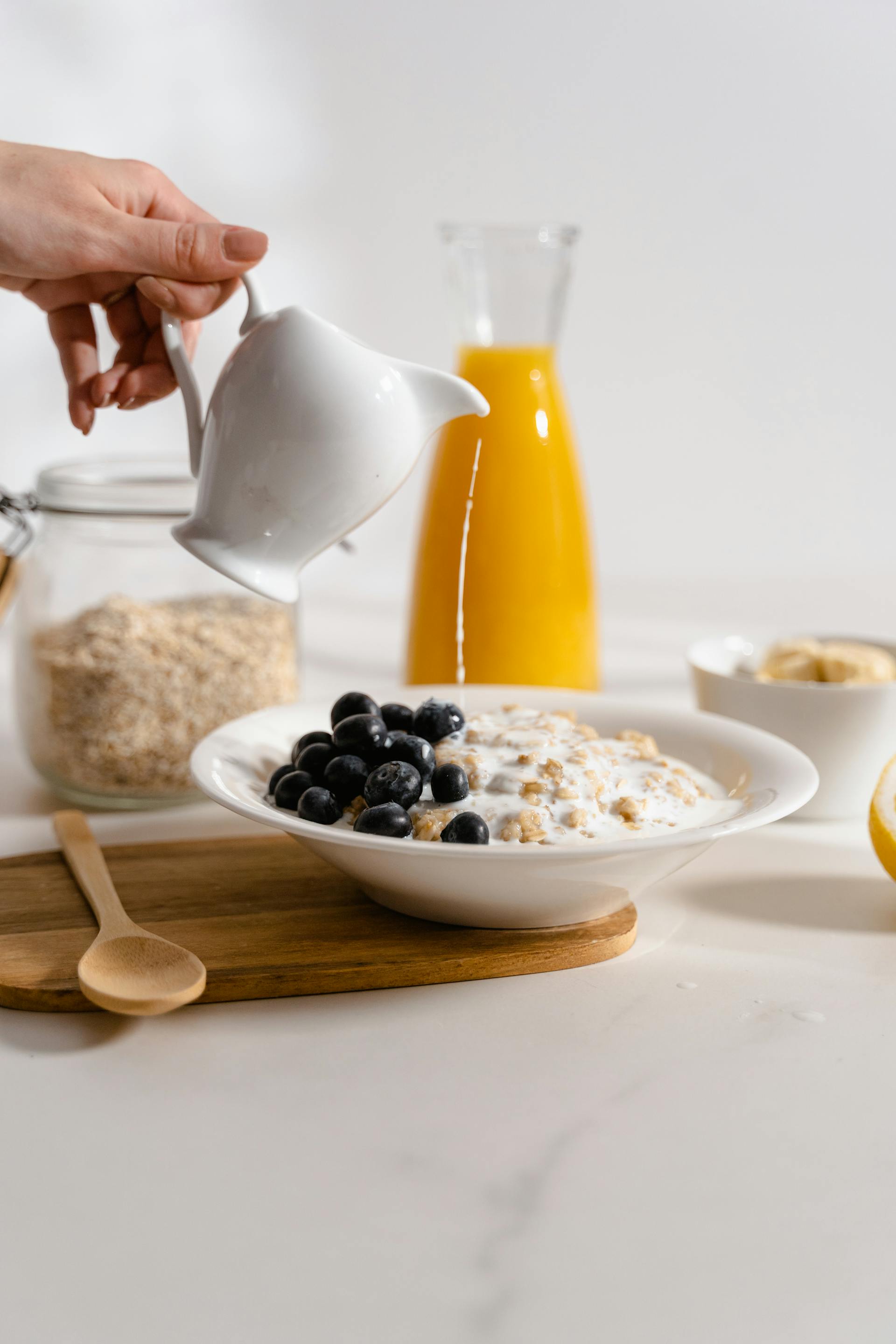 Oatmeal and blueberries at breakfast